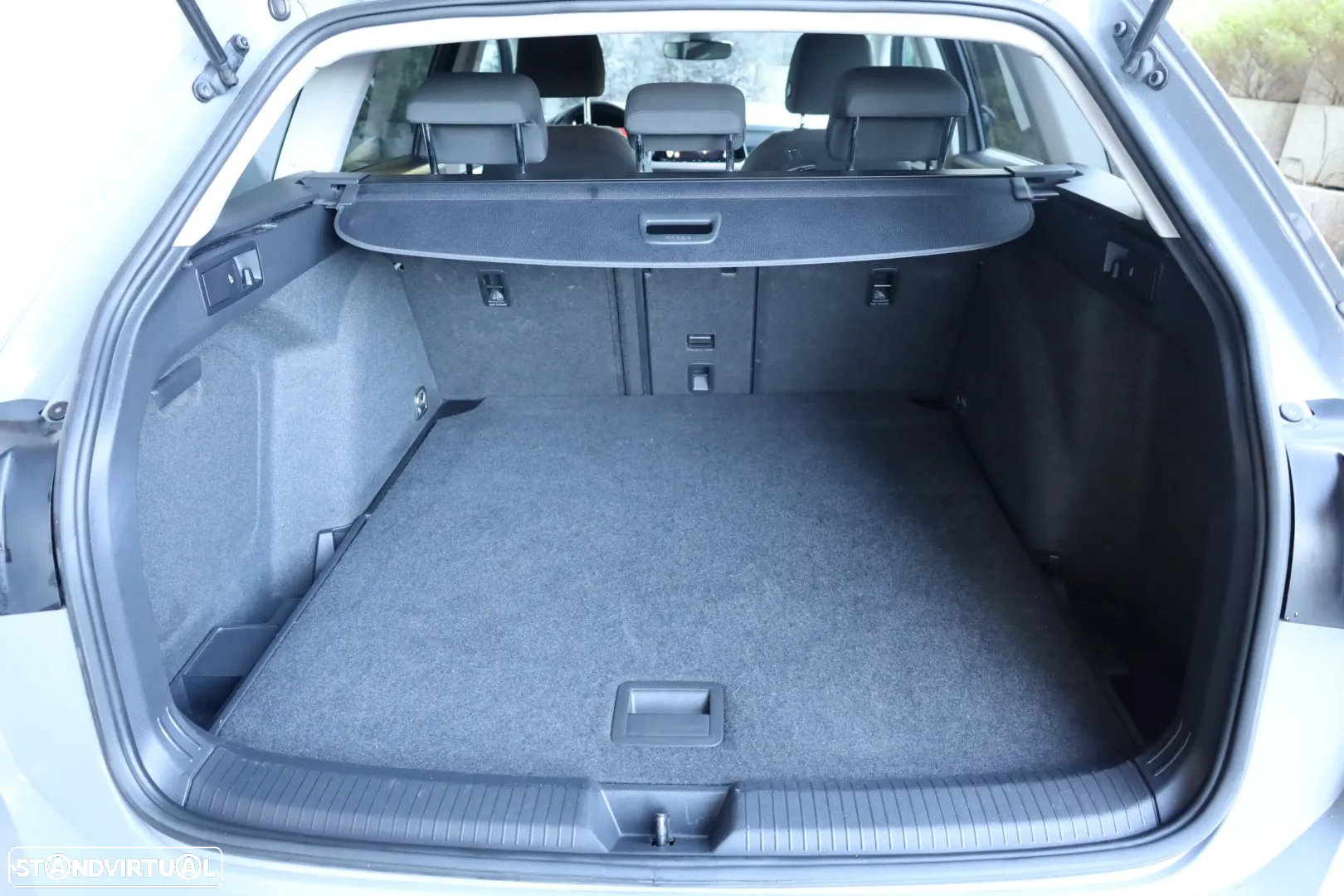 VW Golf Variant 2.0 TDi Life - 13