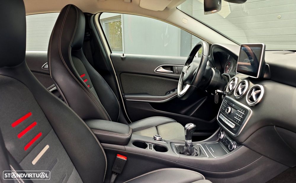Mercedes-Benz A 180 d Urban - 14