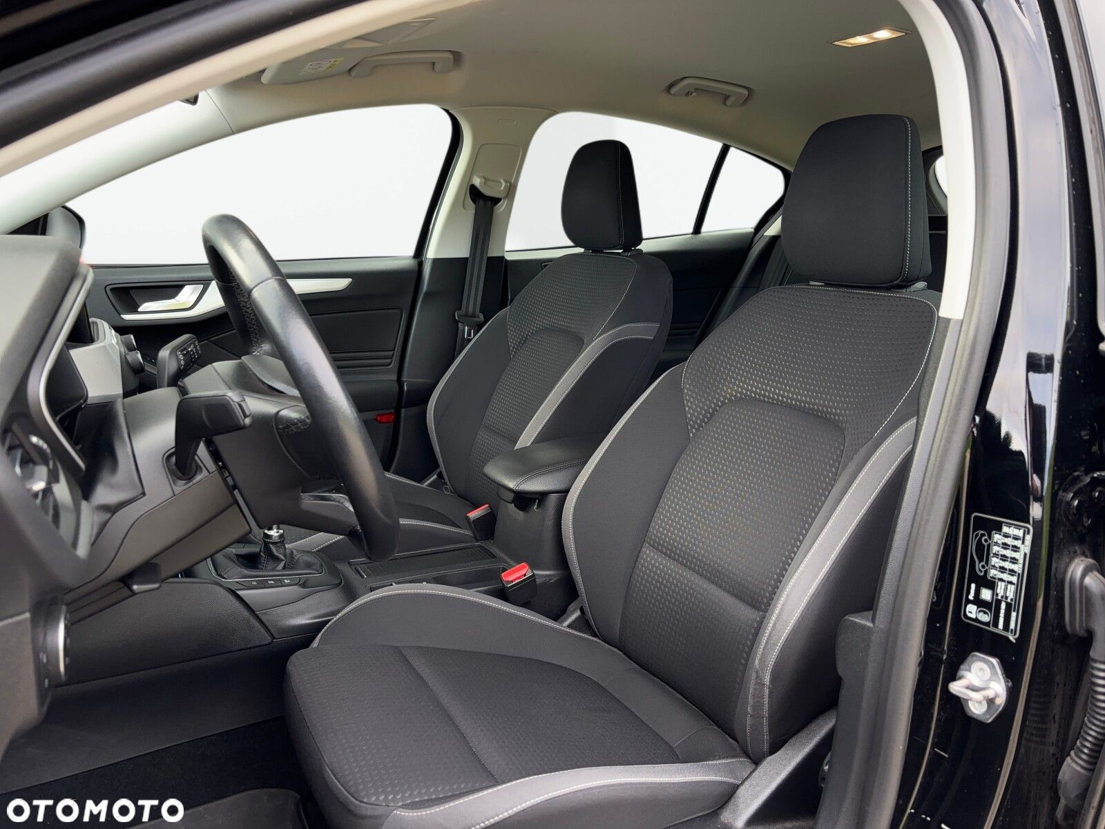 Ford Focus - 12