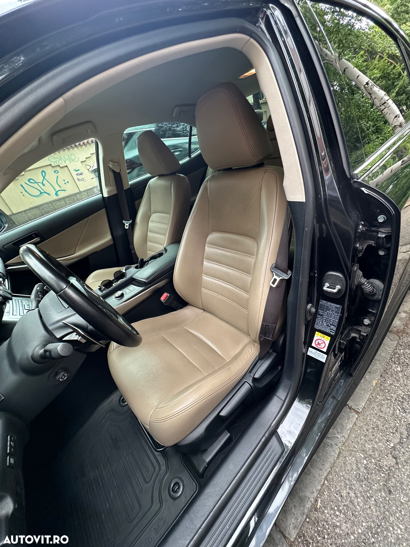Lexus Seria IS 200t Executive - 12