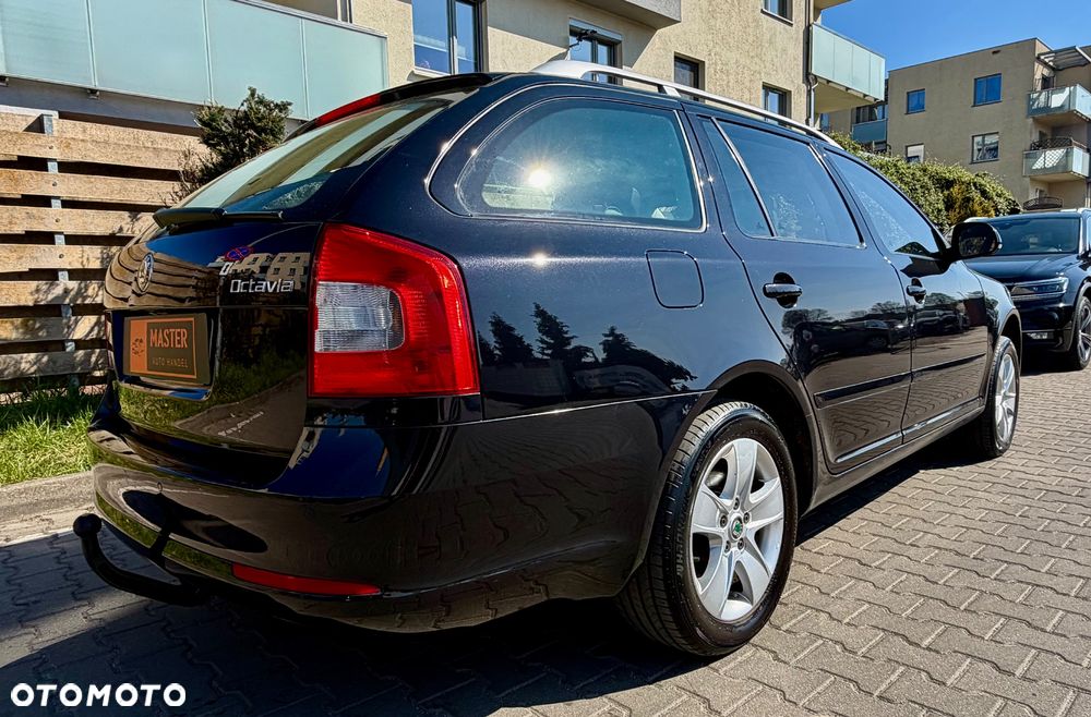 Skoda Octavia 1.8 TSI 4x4 Elegance - 4