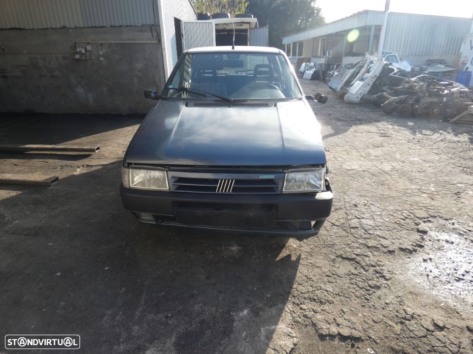 Fiat Uno de 1994 para peças - 1