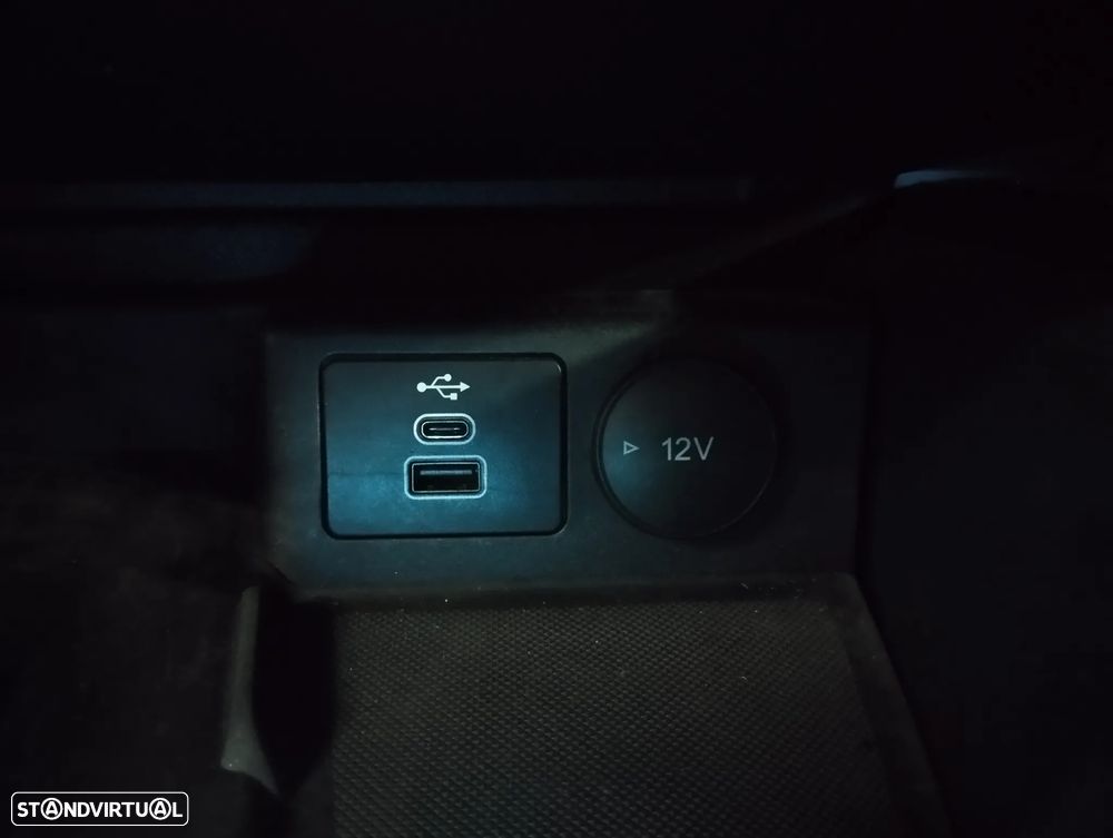 Ford Focus SW 1.0 EcoBoost MHEV Active - 40