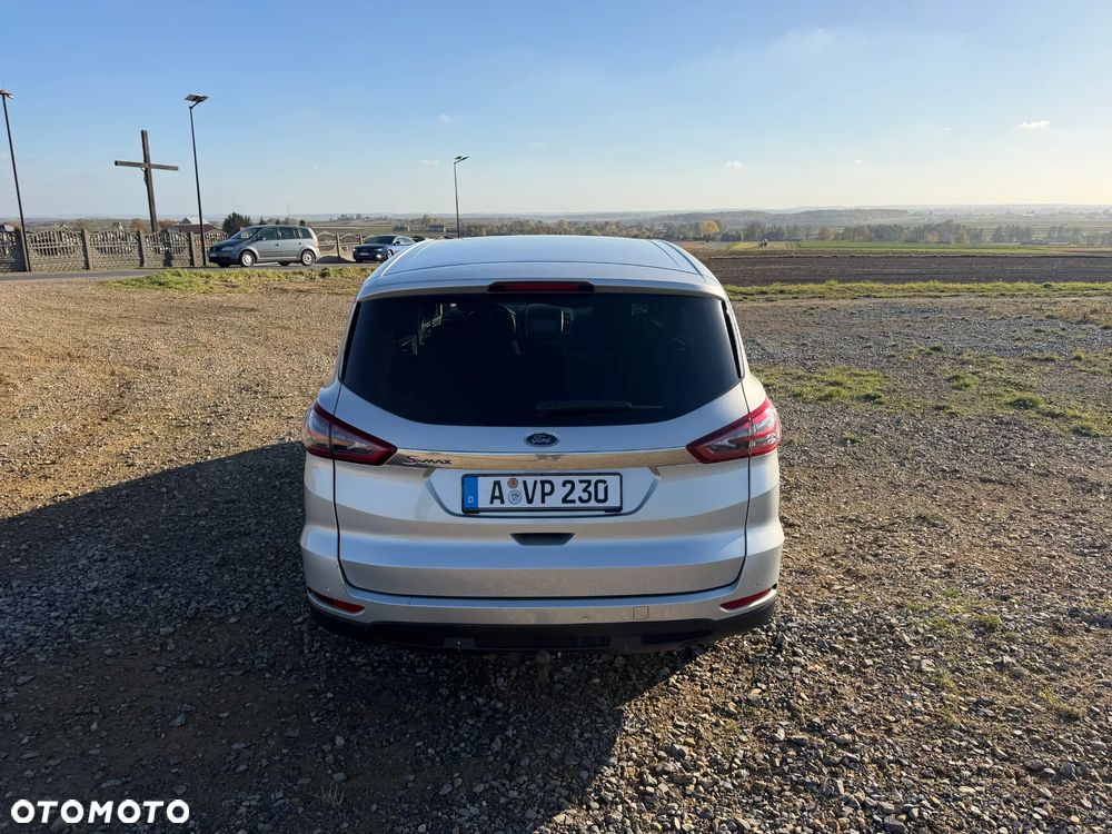Ford S-Max - 7