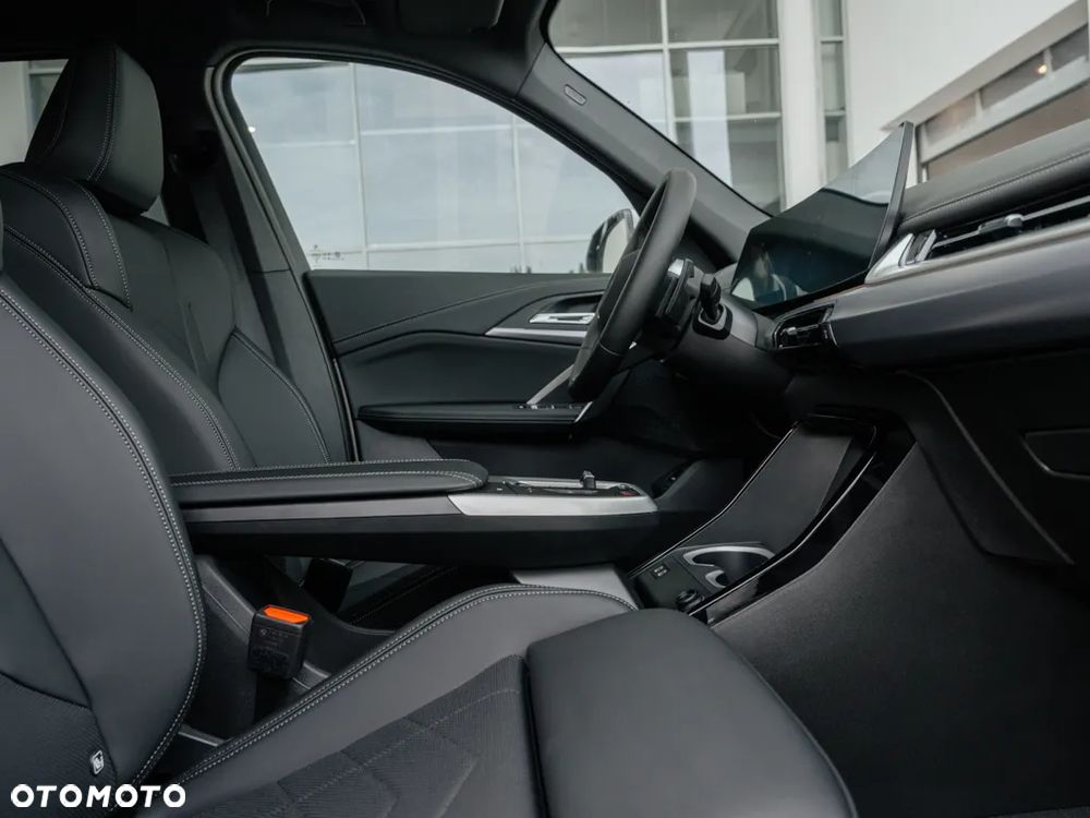 BMW X1 sDrive18d - 10