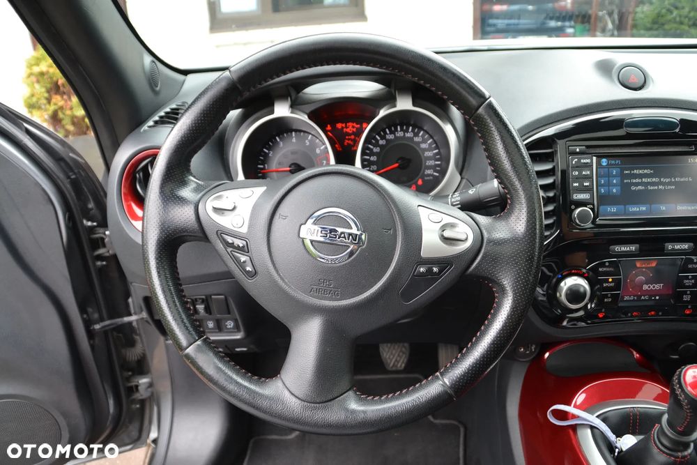 Nissan Juke 1.6 DIG-T N-Connecta - 34