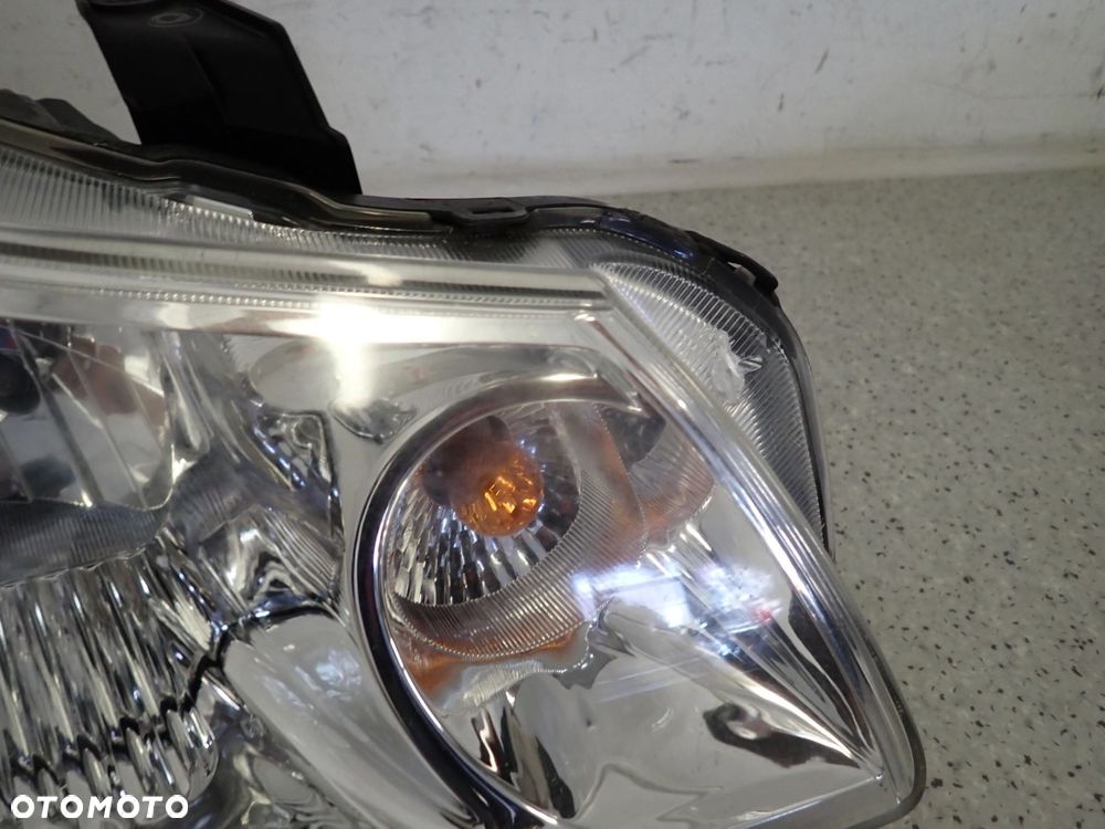 SUZUKI SX4 FIAT SEDICI 06-13 LAMPA PRZEDNIA PRAWA REFLEKTOR - 3