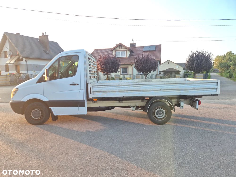 Mercedes-Benz Sprinter - 7
