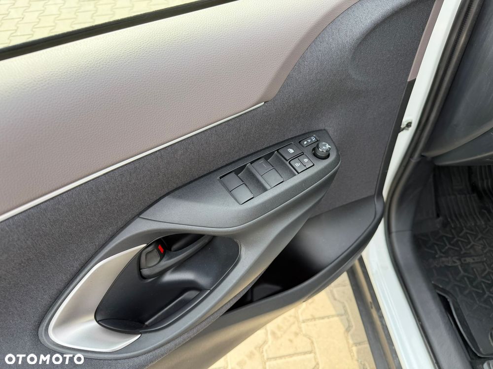 Toyota Yaris Cross Hybrid 1.5 Executive - 8
