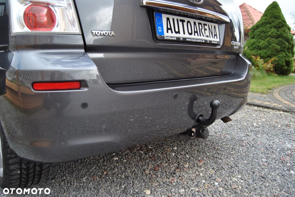 Toyota Corolla Verso 1.8 Sol + 7os - 36