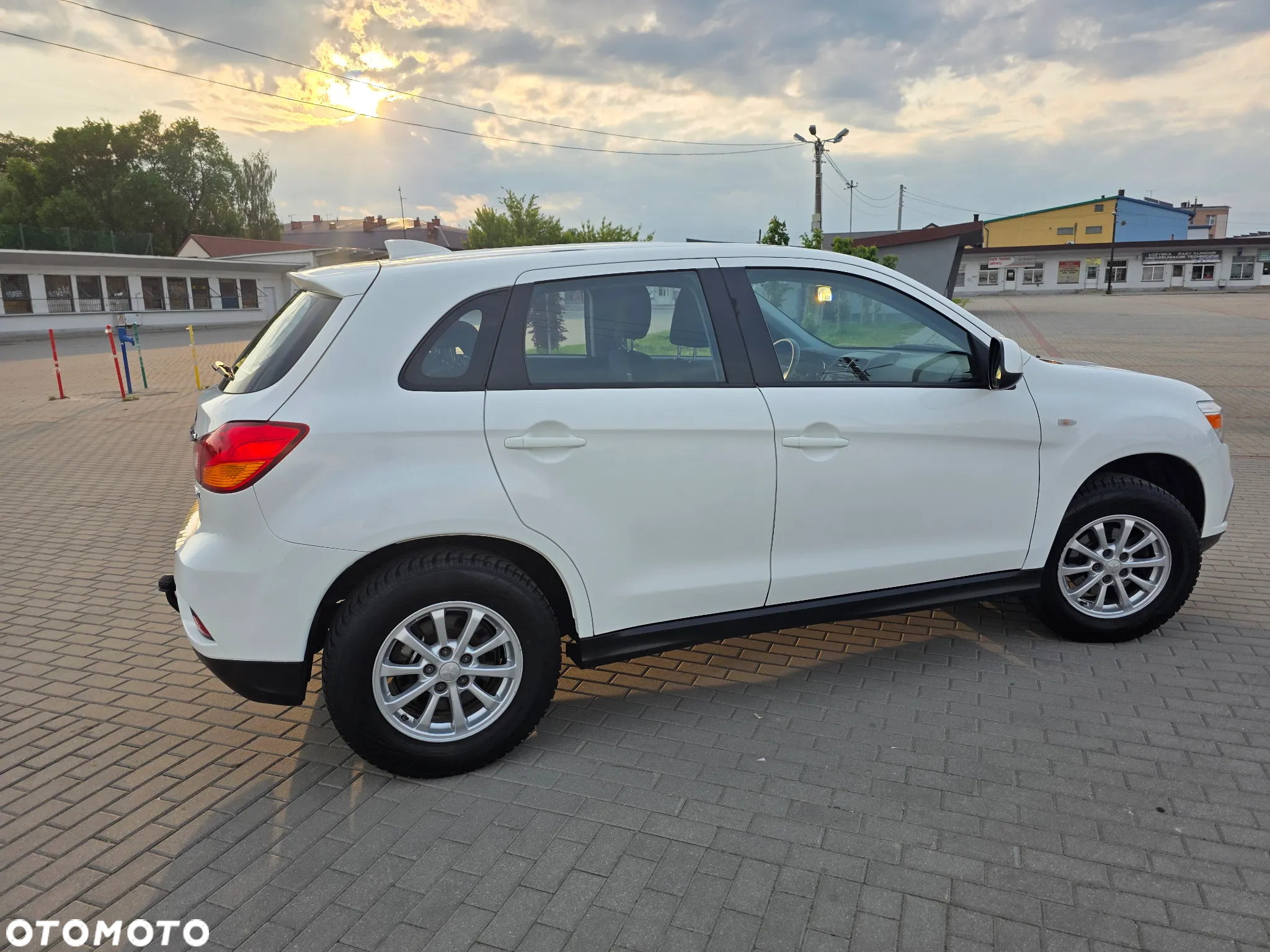 Mitsubishi ASX 1.6 2WD Comfort Edition - 10
