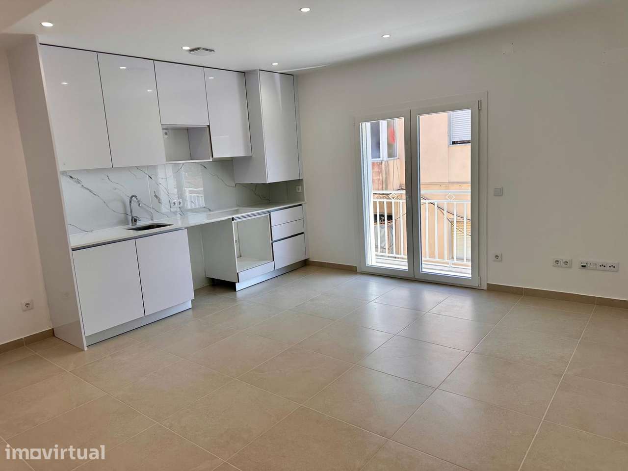 Apartamento T3 - Leiria - Grande imagem: 2/17