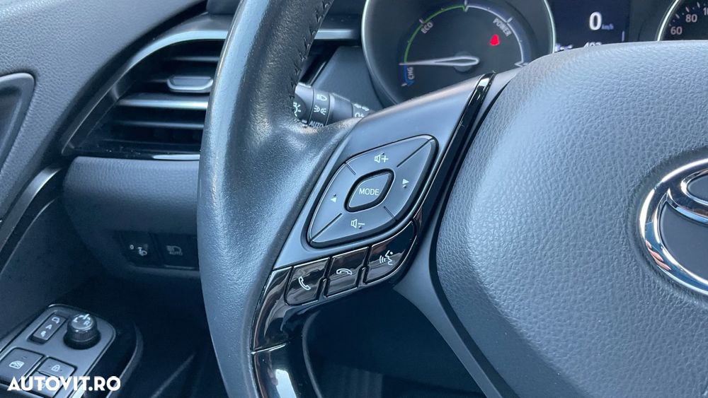 Toyota C-HR 2.0 HSD 184 CP 4x2 CVT Style - 28