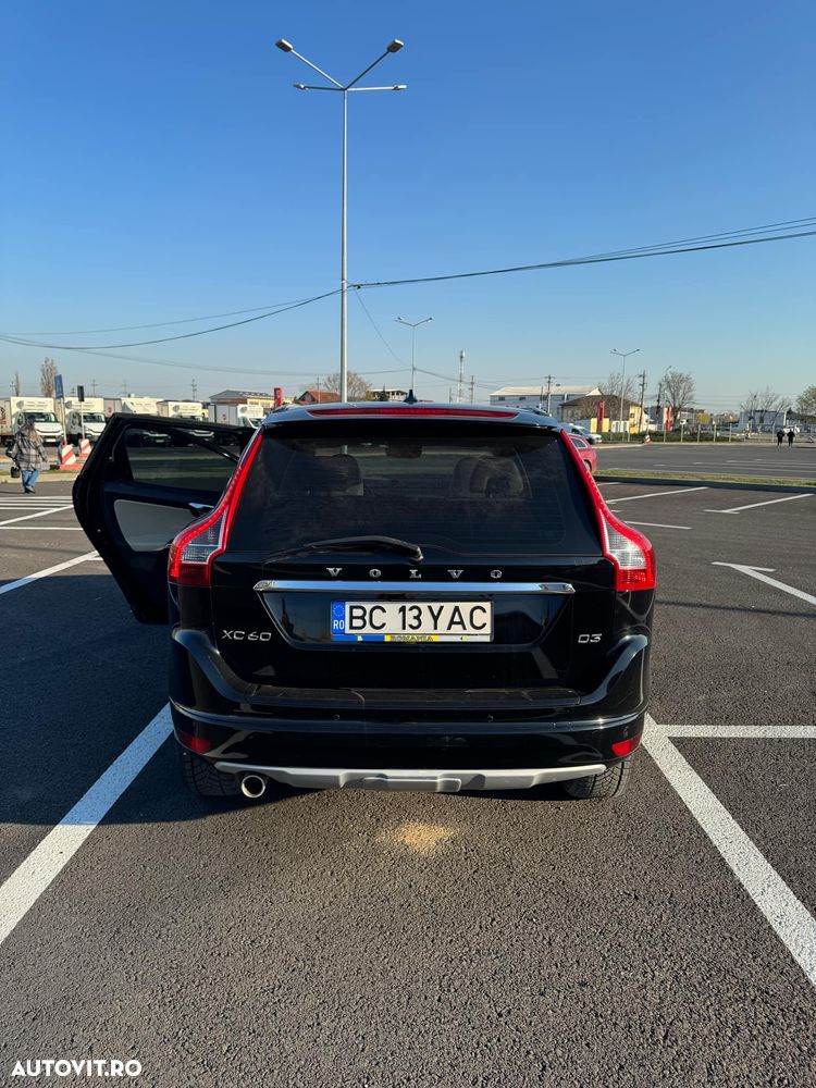 Volvo XC 60 D3 Geartronic Momentum - 2