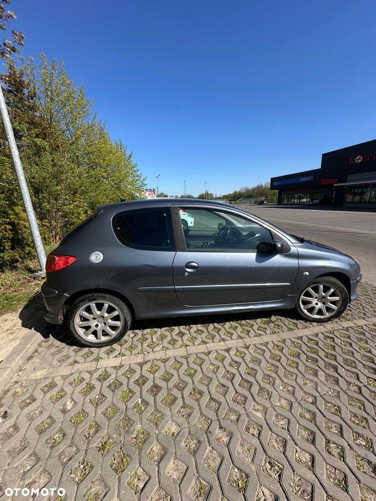 Peugeot 206 - 4