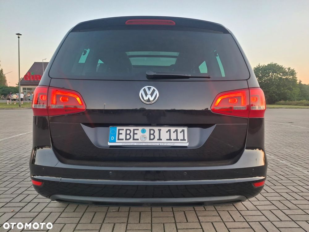 Volkswagen Sharan 2.0 TDI DSG Highline - 6
