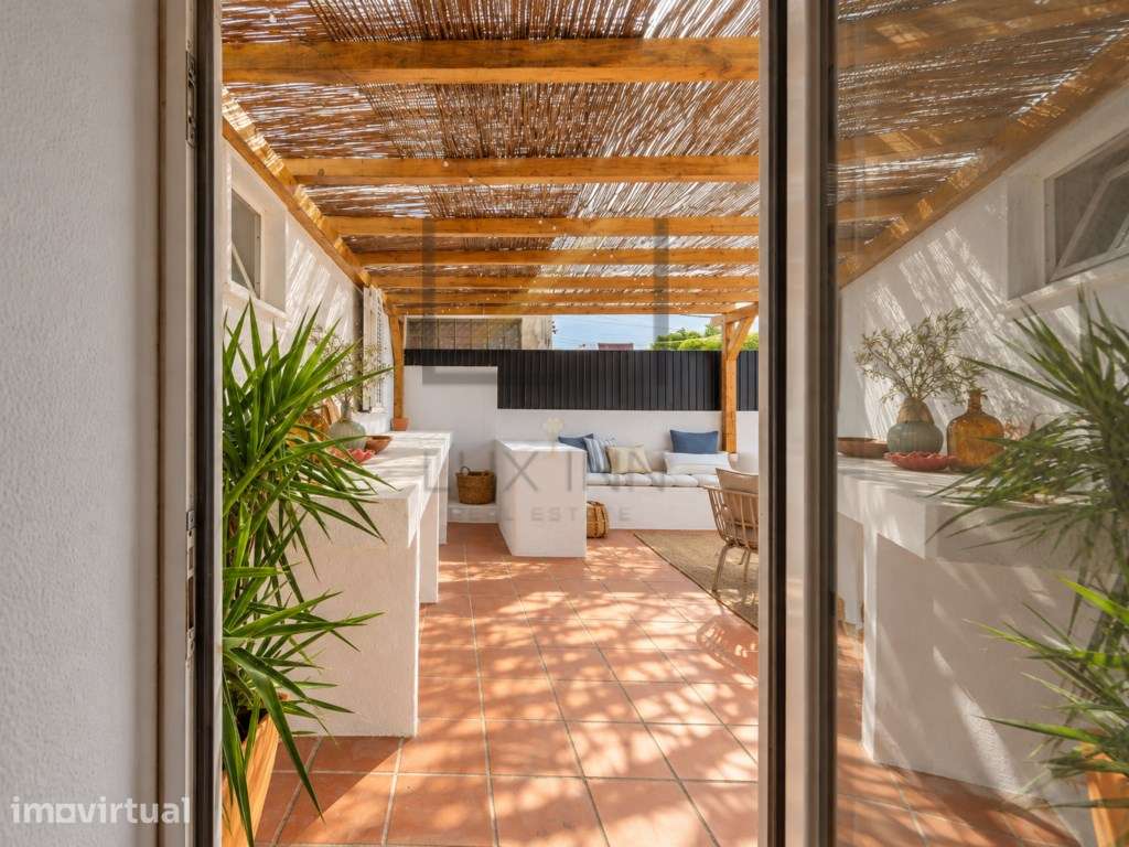 Moradia térrea T3 com Piscina em Alfarim, a 5min. do Meco - Grande imagem: 5/46