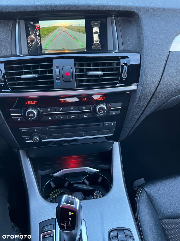 BMW X4 xDrive20d - 10