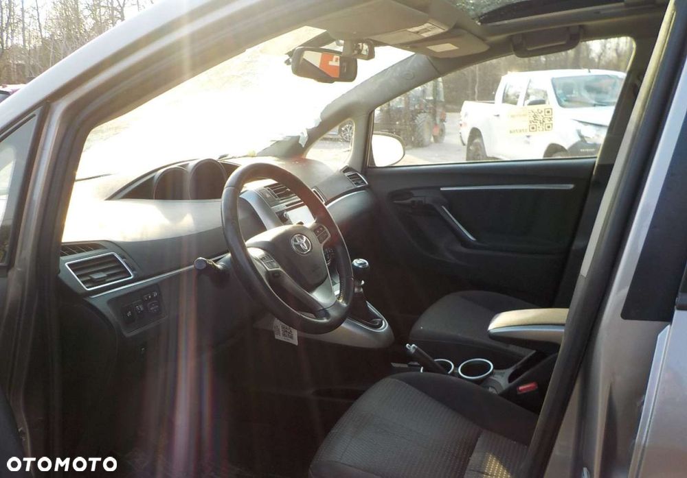 Toyota Verso - 27