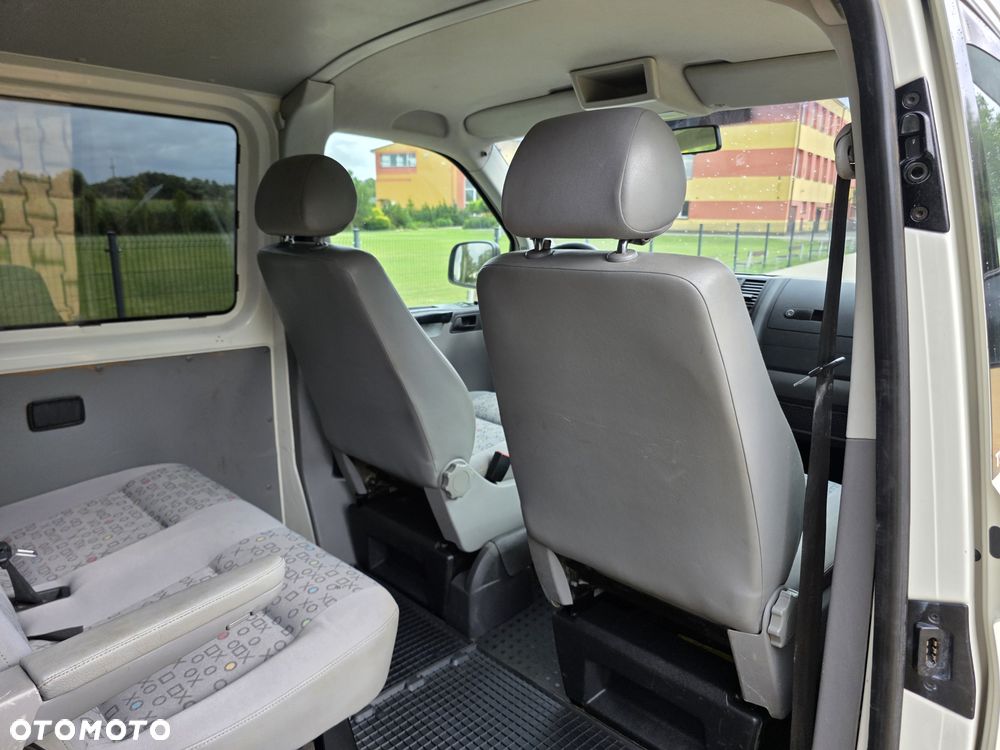 Volkswagen Transporter - 14