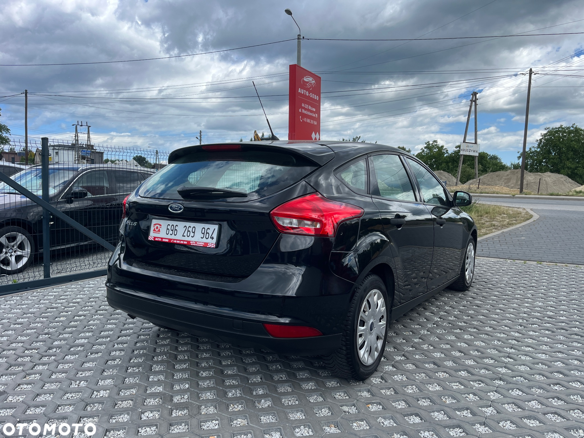 Ford Focus - 13