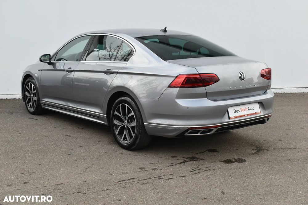Volkswagen Passat 2.0 TDI DSG Highline - 21