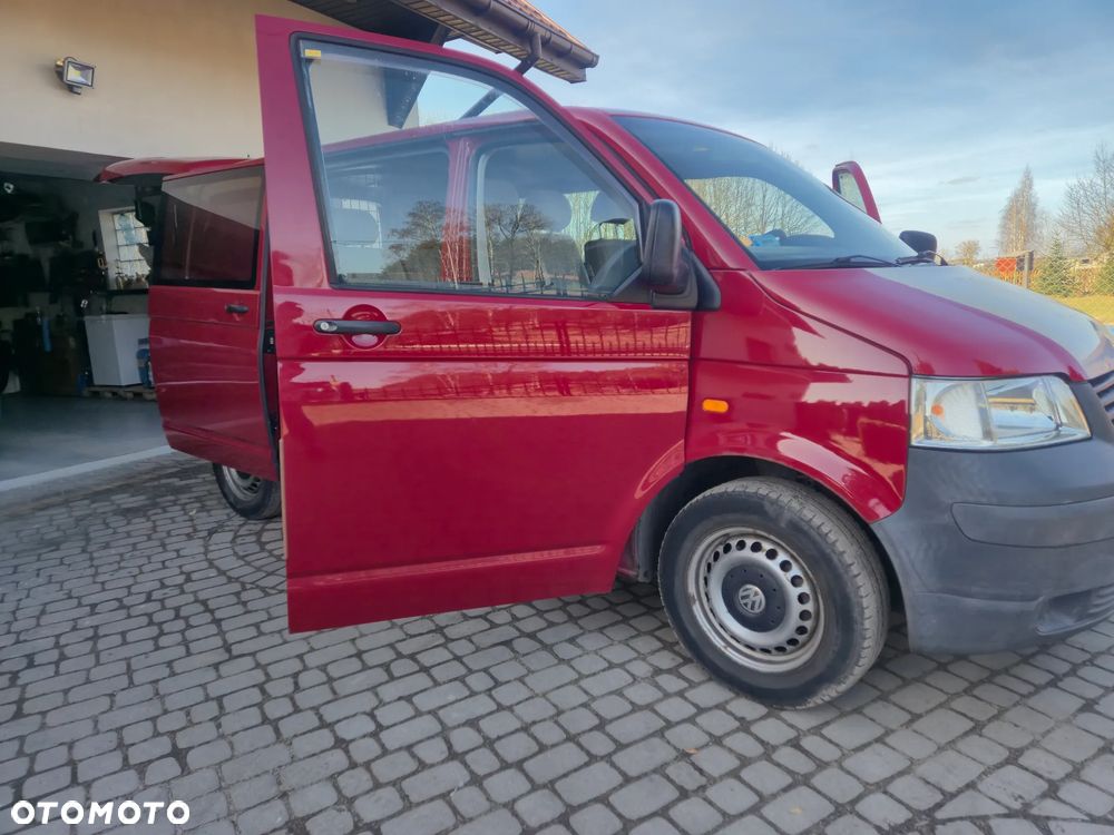 Volkswagen Transporter T5 - 3