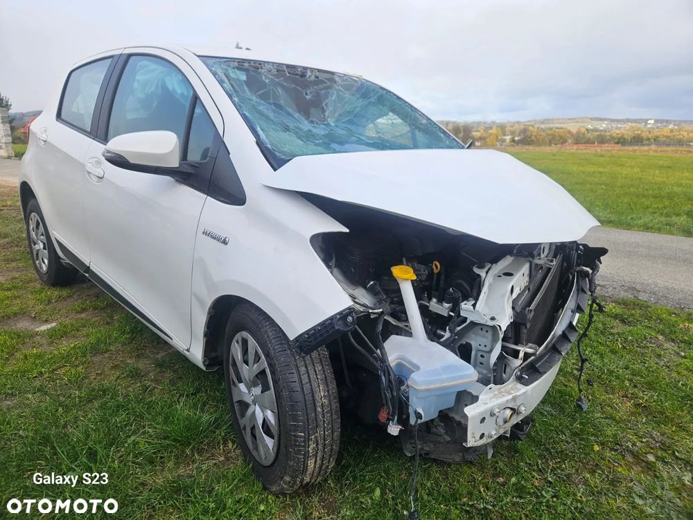 Toyota Yaris Hybrid 1.5 VVT-i - 1