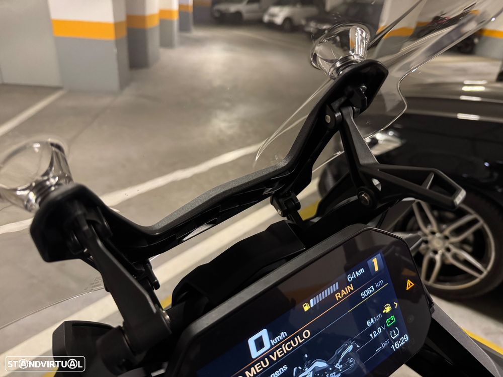 BMW F 750 GS Triple Black - 10