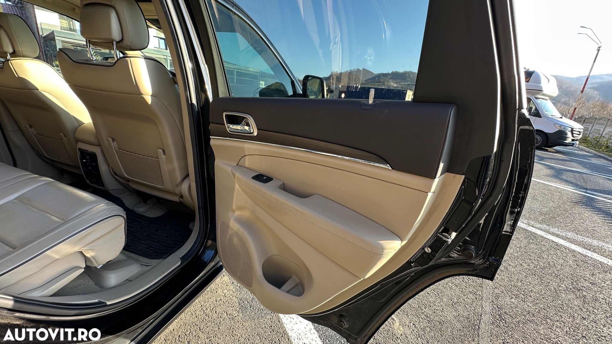 Jeep Grand Cherokee 3.0 TD AT Overland - 18