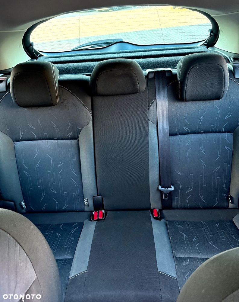 Citroën C4 1.6 HDi Selection - 9