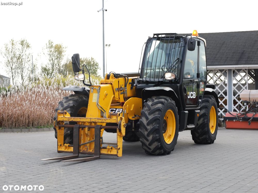 JCB 535-95 - 10