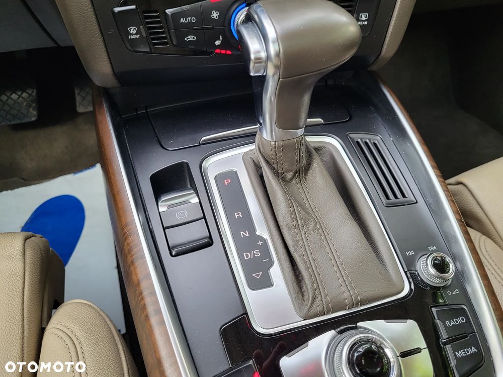 Audi Q5 2.0 TDI Quattro S tronic - 17