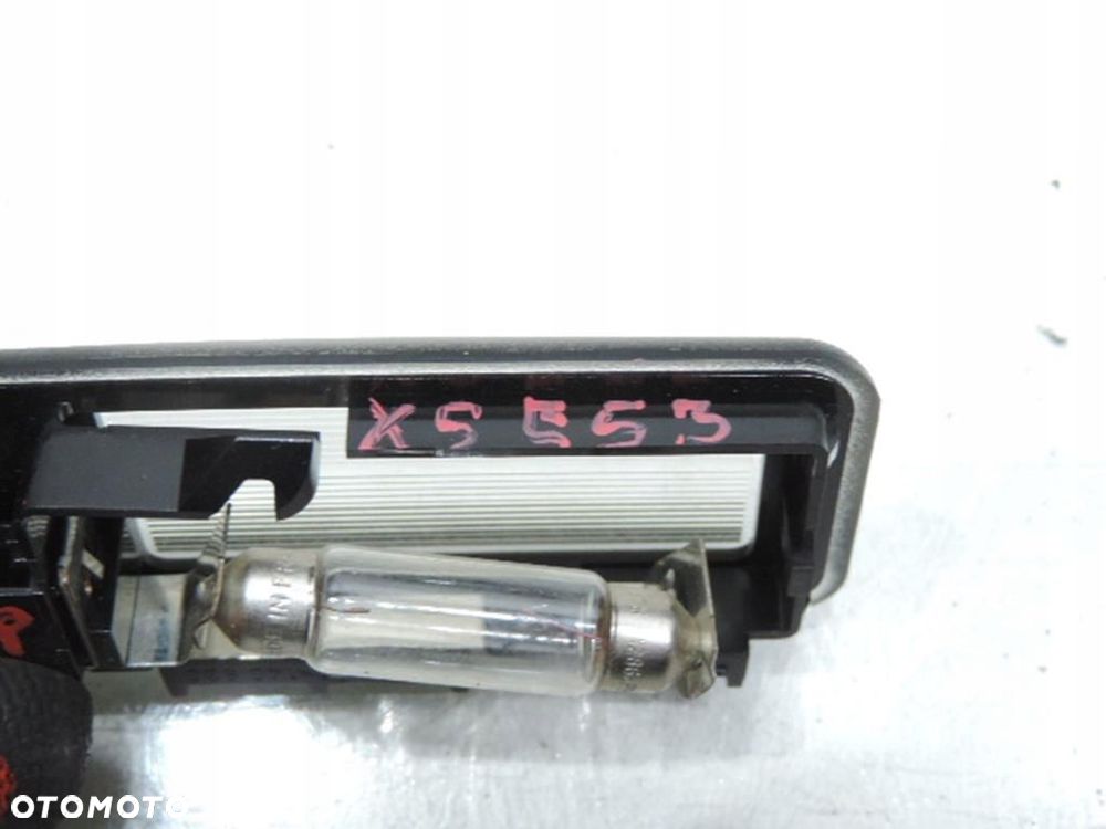 LAMPKA OŚWIETLENIE PODSUFITKI BMW X5 E53 - 4