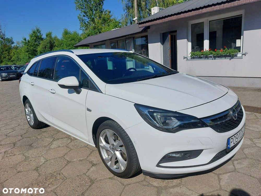 Opel Astra - 1