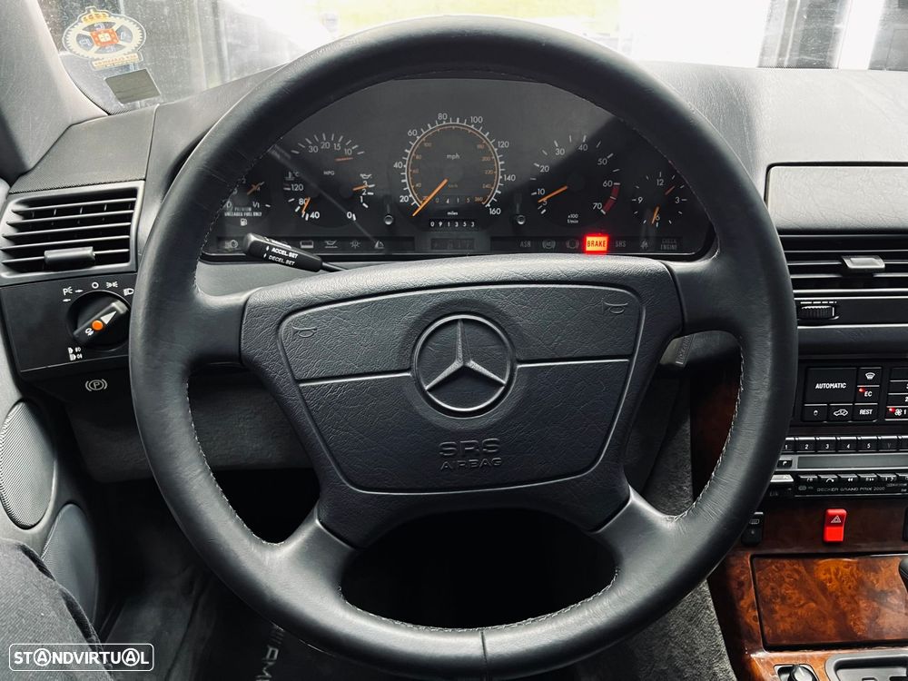 Mercedes-Benz SL 500 Standard - 16