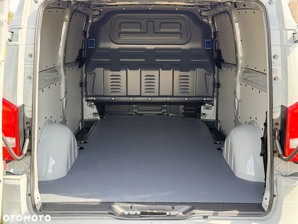Mercedes-Benz Vito - 9