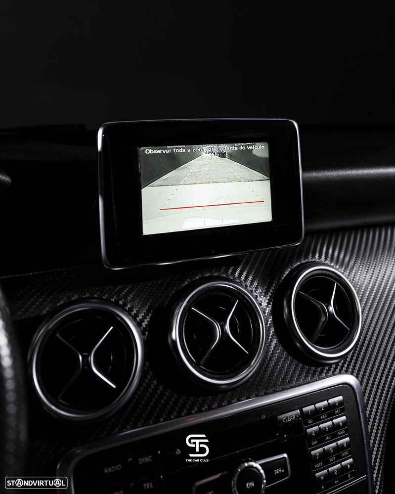 Mercedes-Benz A 200 CDI 4Matic 7G-DCT AMG Line - 11