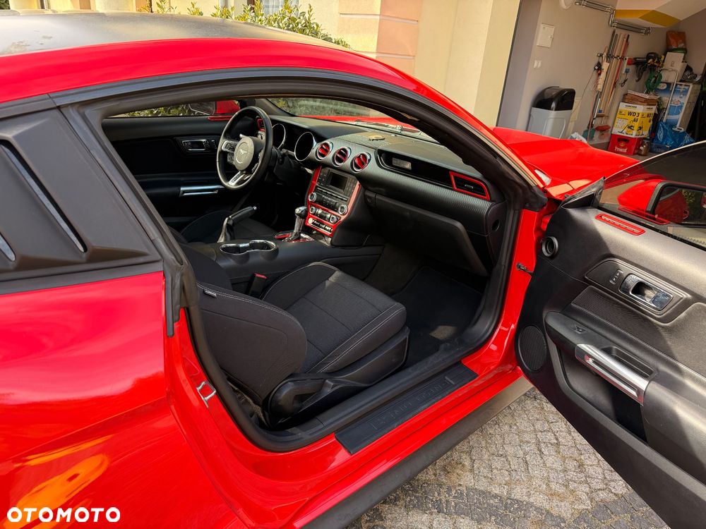Ford Mustang 3.7 V6 - 14