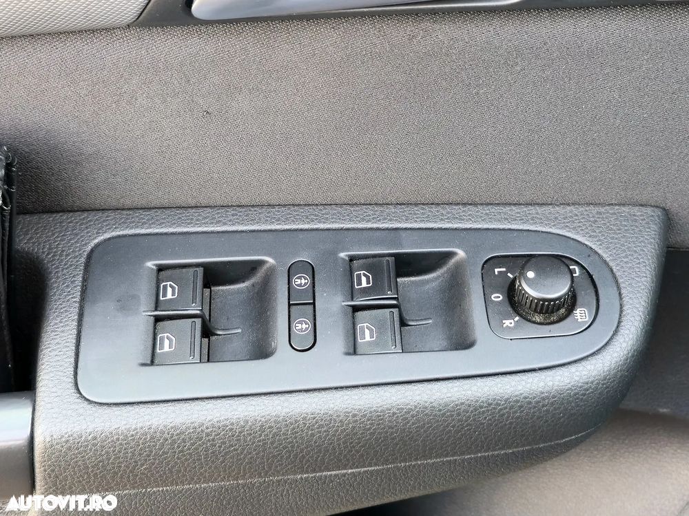 Volkswagen Sharan - 20
