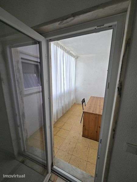 Duplex T3 para arrendar Estoril - Grande imagem: 3/12