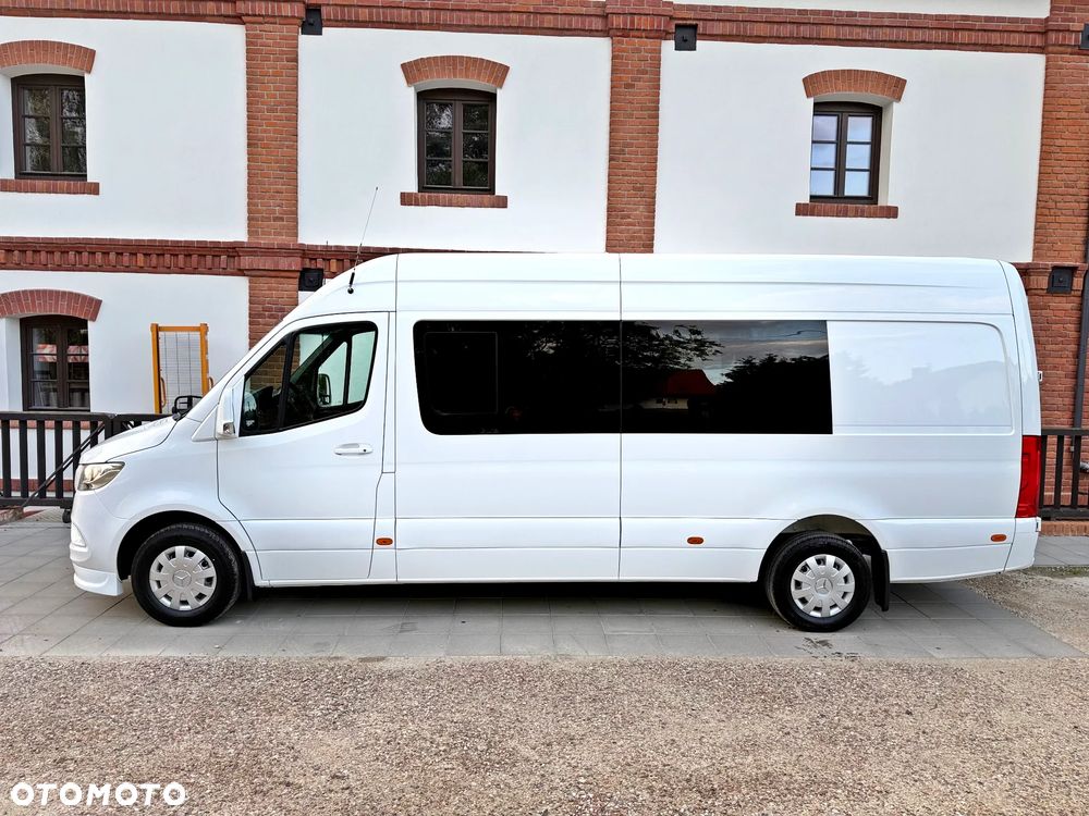 Mercedes-Benz Sprinter 907.235 - 27