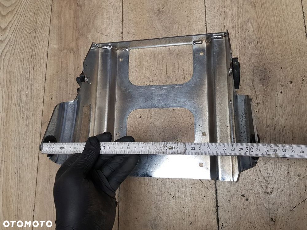 Stelaż pod kufer centralny Solo Tour-Pak Harley Davidson Touring 53260-09A - 13