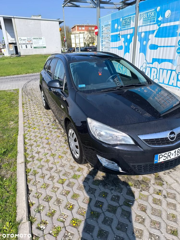 Opel Astra 1.7 CDTI DPF Cosmo - 1