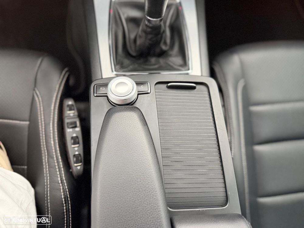 Mercedes-Benz E 250 CDi Avantgarde BlueEfficiency - 26