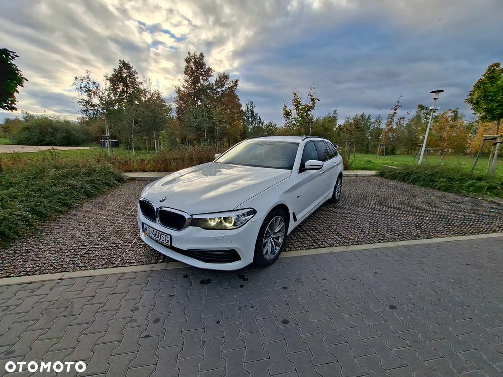 BMW Seria 5 2017 photo 2