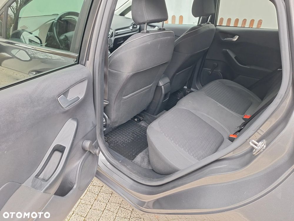 Ford Fiesta 1.5 TDCi TITANIUM - 12