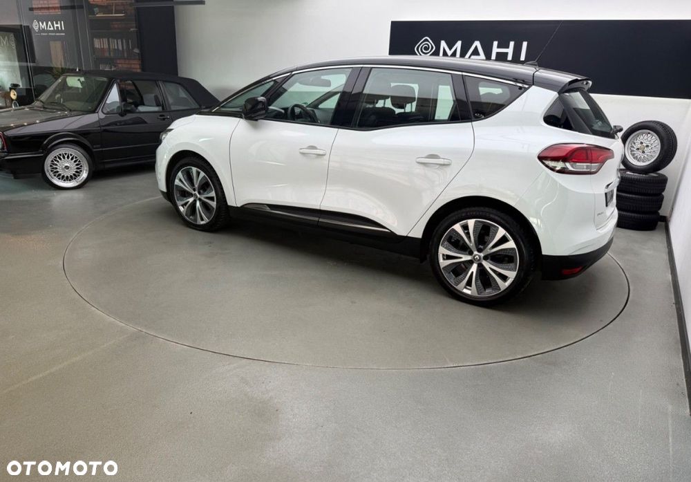 Renault Scenic - 8