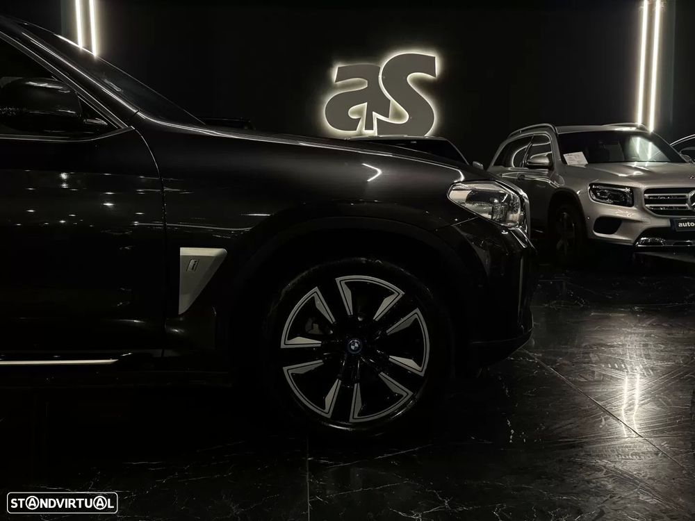 BMW iX3 Inspiring - 5