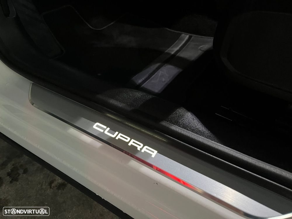 Cupra Formentor 1.4 e-Hybrid DSG - 15